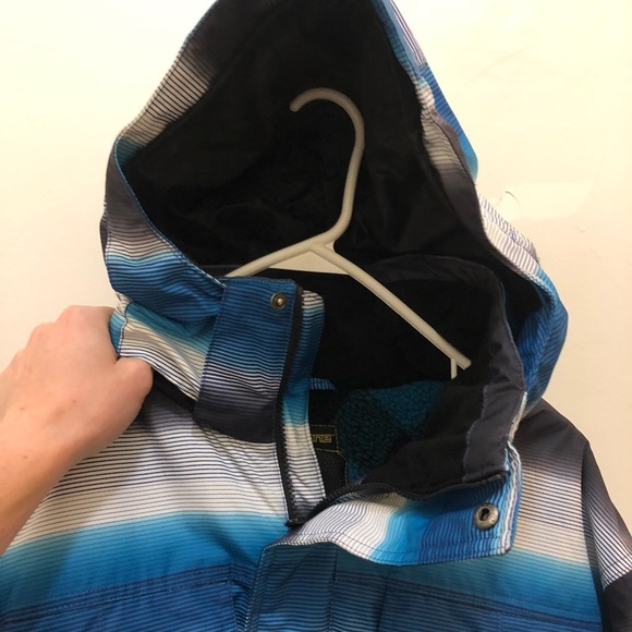 Ripzone Snowboard or Ski jacket - Picture 3 of 4